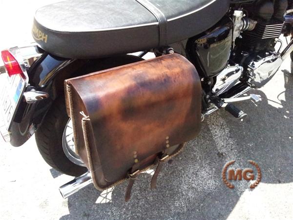 Borse moto cuoio