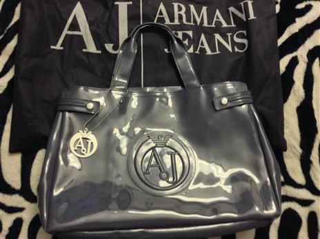 Borsa armani vernice usata