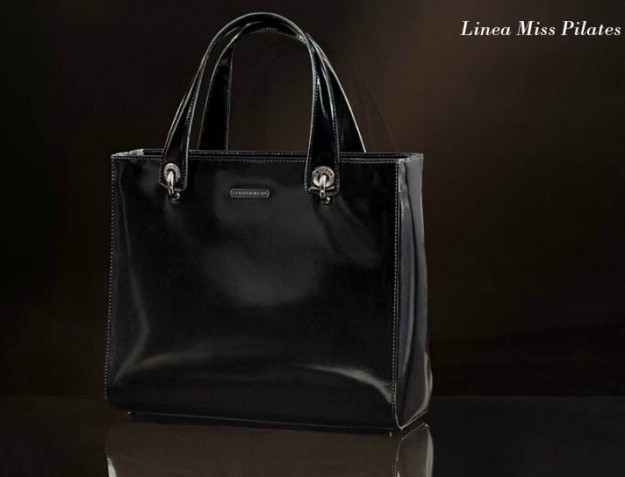 Borsa nera tosca blu