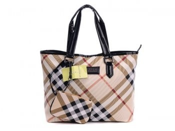 Borse burberry collezione 2013 outlet