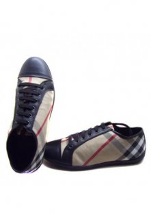 Scarpe burberry scontate